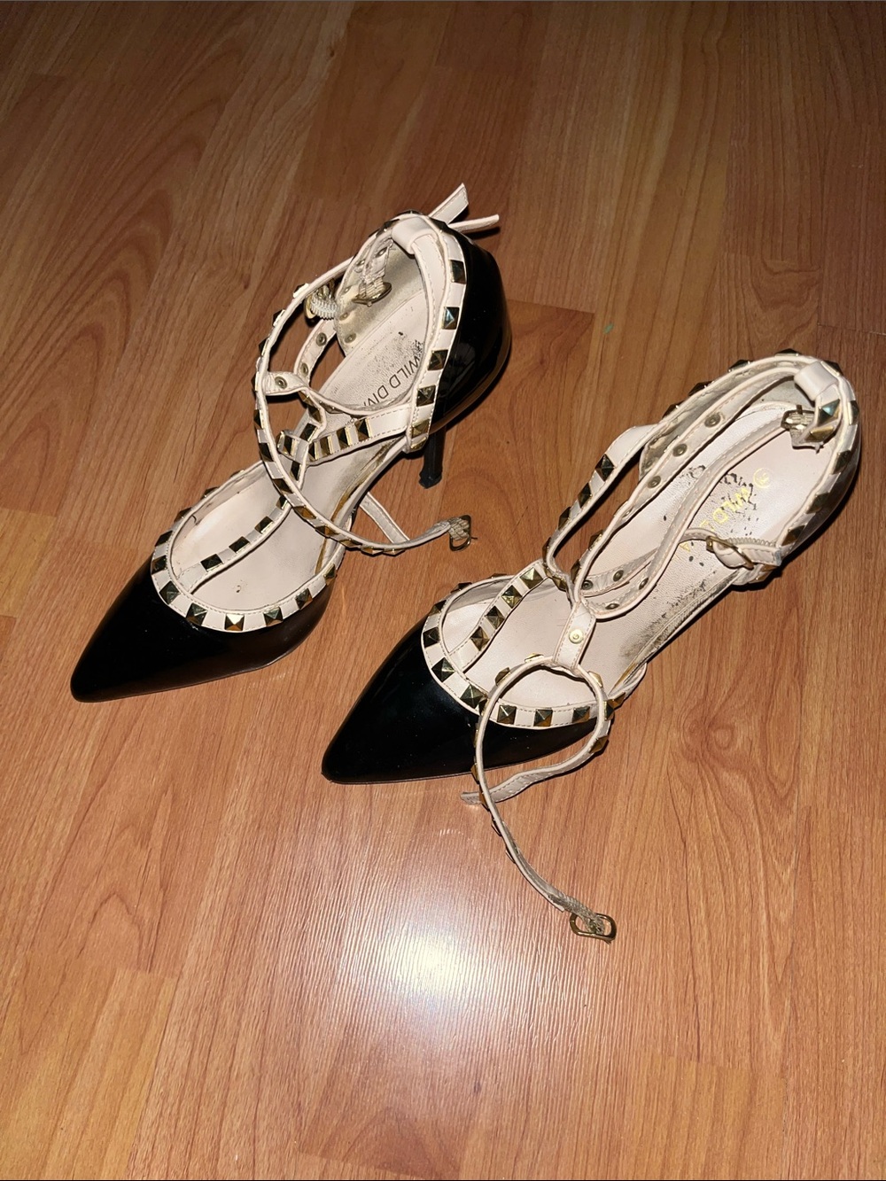 Wild Diva Black Patent Pointed-Toe Heels with Cream Studded Straps